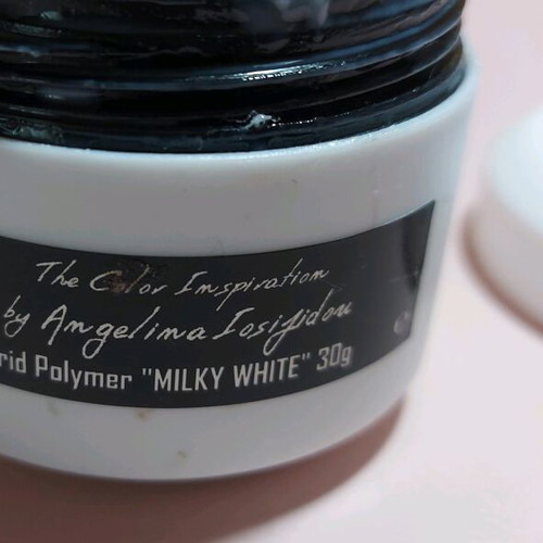 Acrygel Milky White 30ml used by Angelina Iosifidou