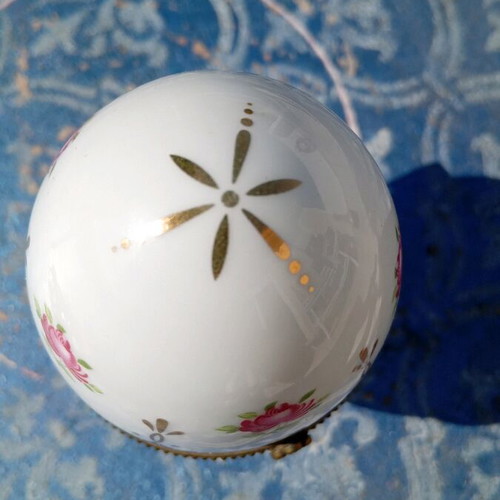 Porcelain egg quality Limoges