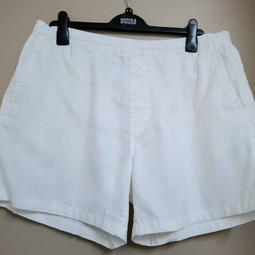 White men's linen shorts Zara XL like new