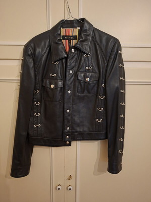 Escada vintage leather jacket with metal details like new, black