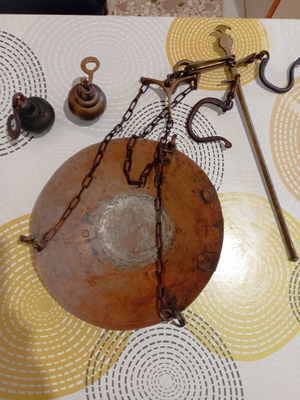 Traditional hanging scale Palantza used with two weights