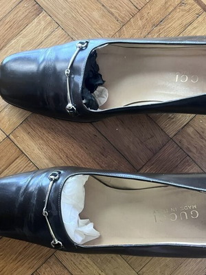 Gucci γυναικεία δερμάτινα γόβες μέγεθος 39 μεταχειρισμένες, καφέ σοκολά χρώμα, τακούνι 6 εκ