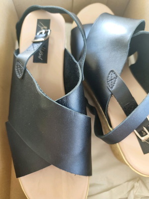 Leather platform sandals new size 40 black