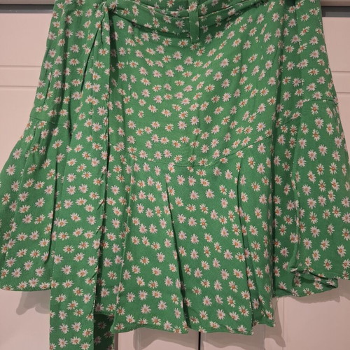 Zara skirt shorts used, size S, white and green