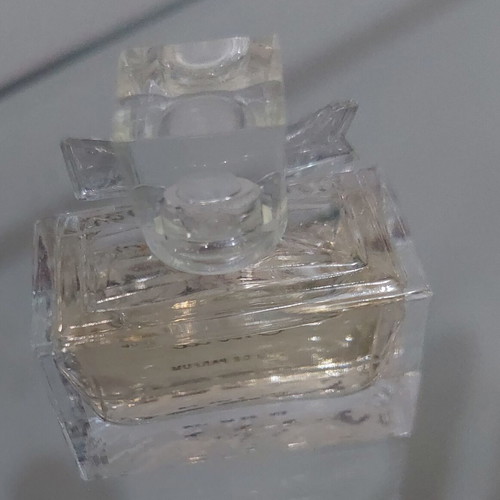 Miss Dior Chérie Eau de Parfum 5 ml like new collectible mini perfume