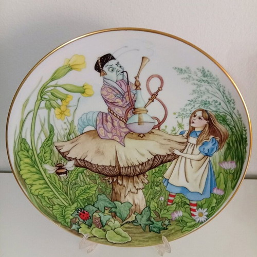 Vintage George Boyer Limoges "Alice in Wonderland" collectible plates set of 6 like new