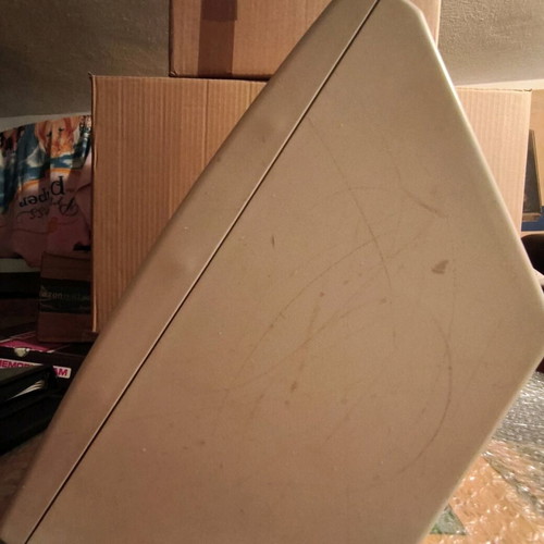 Commodore SP-120 speakers used, functional, with side wear