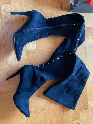 Overknee boots leather suede size 40 like new with gold studs