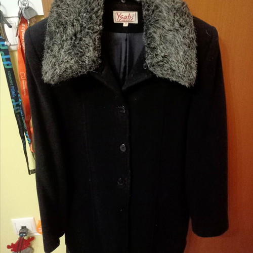 Black branded coat like new, size M