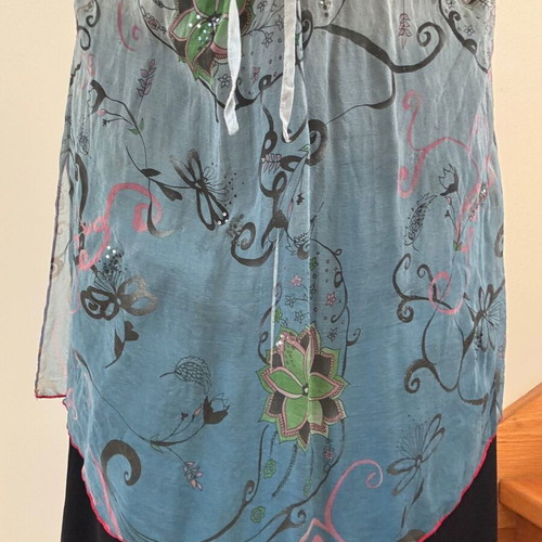 Rangoon 100% silk tunic with sequins like new, XS turquoise
