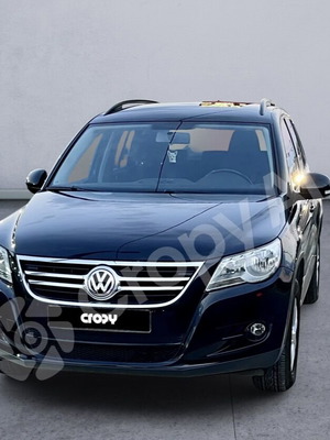 Volkswagen Tiguan 2011 μεταχειρισμένο, βενζίνη, χειροκίνητο, μαύρο SUV