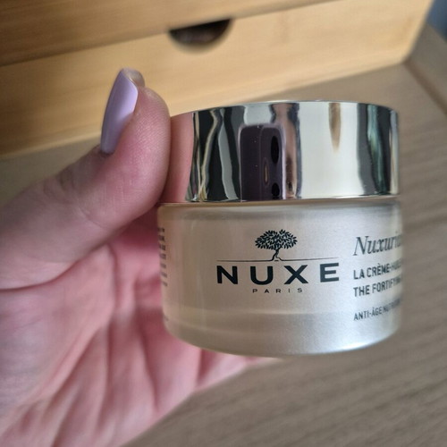 Nuxe Nuxuriance Gold Nutri-Fortifying Oil Cream like new anti-aging day cream