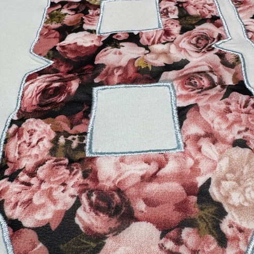 T-shirt in blue color with flowers like new, size L/Xl