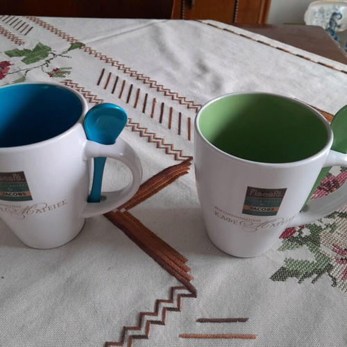 Jacobs mugs set of 2 with spoon, new, French coffee size