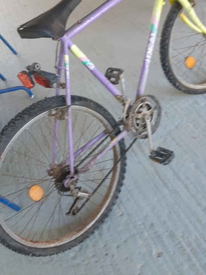 Bicycle used for beautiful rides, men's