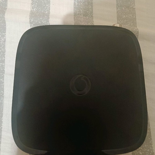 Vodafone TV like new with all cables