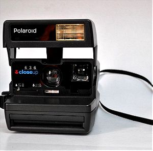Polaroid 636 close up με το κουτί