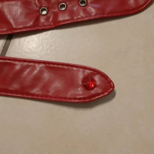 Red belt like new, adjustable