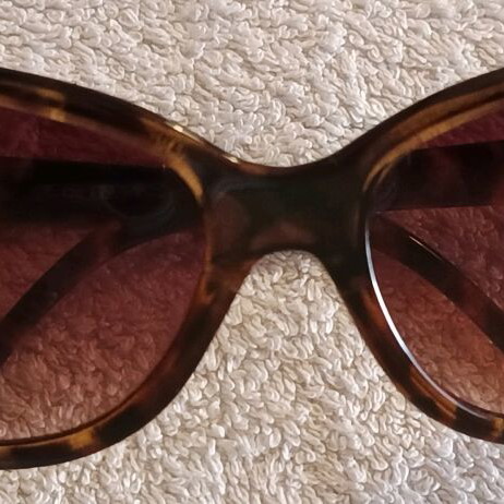 Calvin Klein Women's Sunglasses Brown Tortoise Pattern Like New