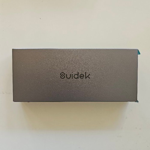 Suidek DisplayPort KVM switch for 2 computers and 2 monitors, 4K@60Hz, USB 3.0, aluminum