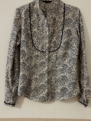 Marks & Spencer women's shirt like new, beige and blue, size S