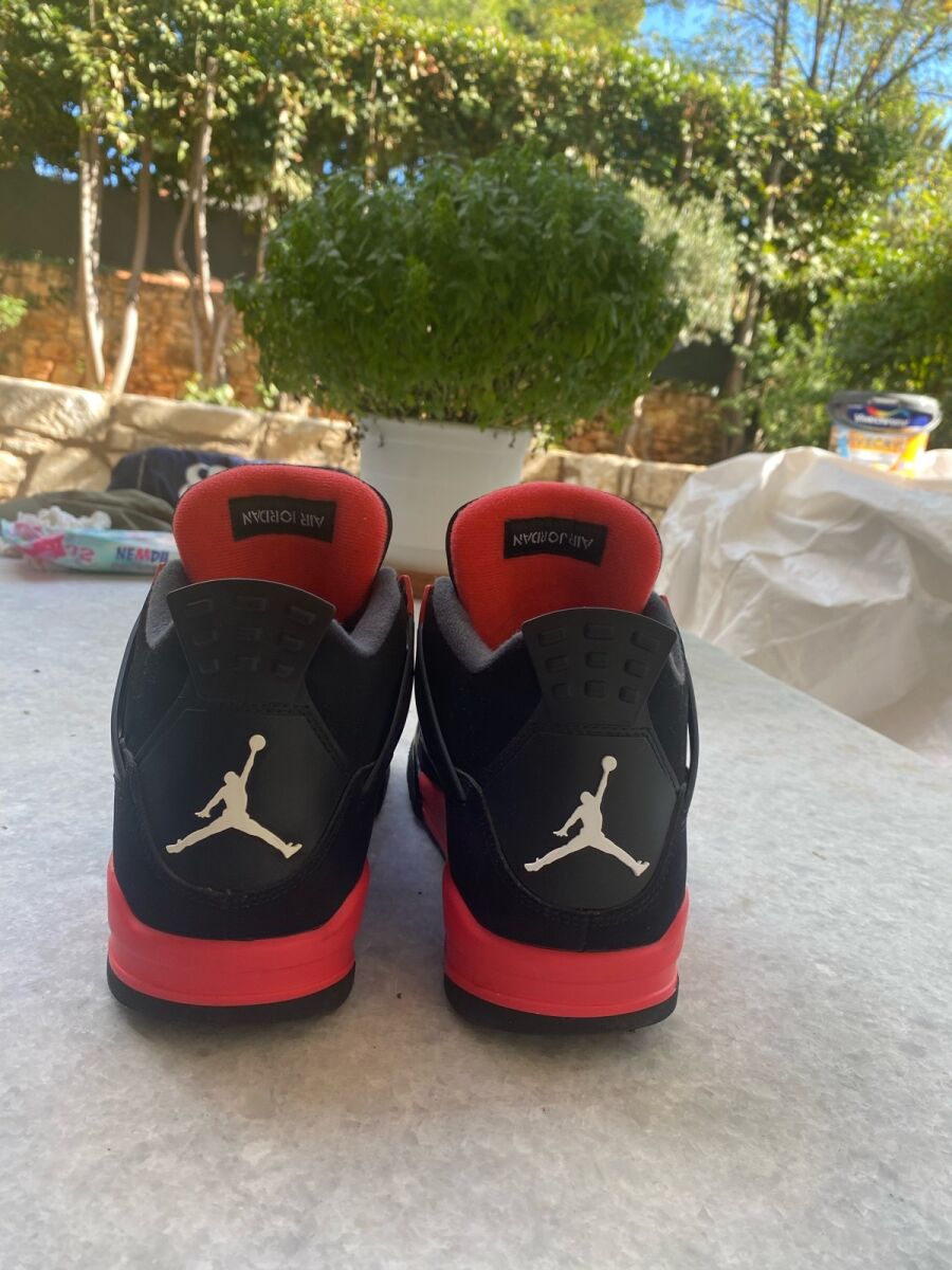 deadpool jordan 4