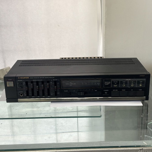 Silver SA1001 stereo integrated amplifier with graphic equalizer