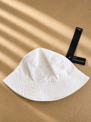 Stone Island bucket hat white, new