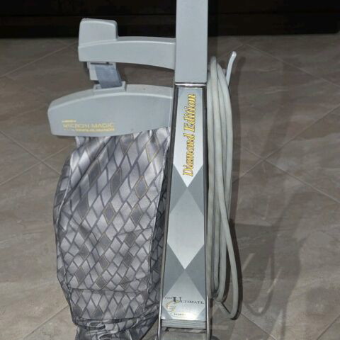 Kirby G Series vacuum cleaner like new with accessories and filters