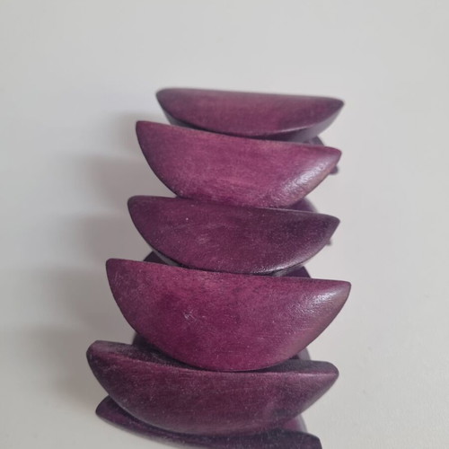 Wooden handmade bracelet like new, purple