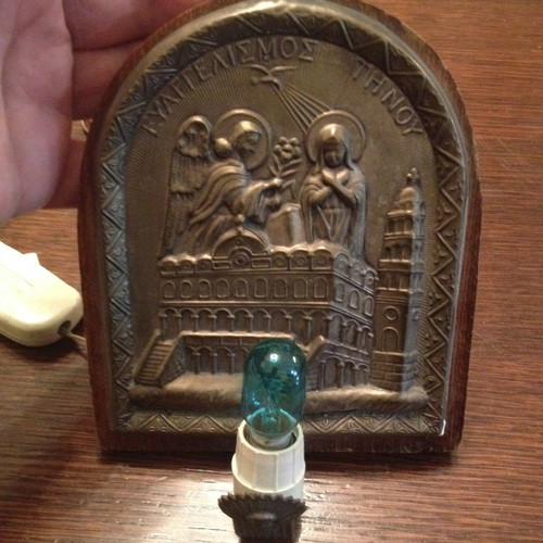 Virgin Mary Icon "Evangelismos tis Tinou" used with light from 1950s