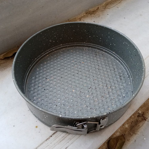 Cake baking pan nonstick with stone coating 24cm diameter 7cm depth