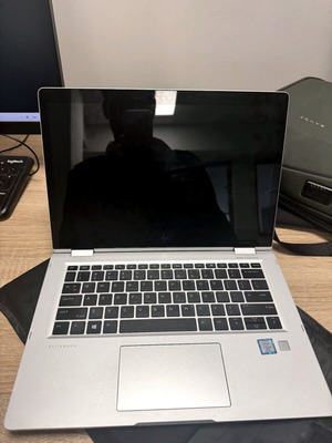 HP EliteBook x360 1030 like new, touchscreen, 16GB RAM, 256GB SSD