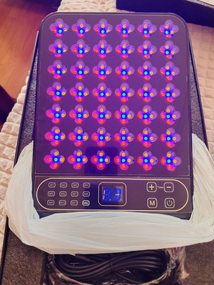 Безжичен LED фототерапевтичен панел нов за светлинна терапия на лице и тяло