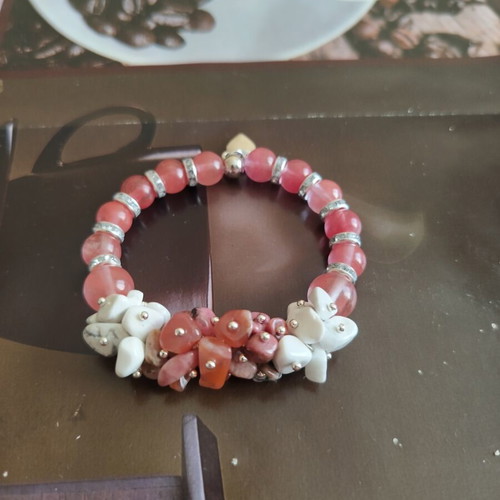 Handmade bracelet with natural stones and beads, custom made