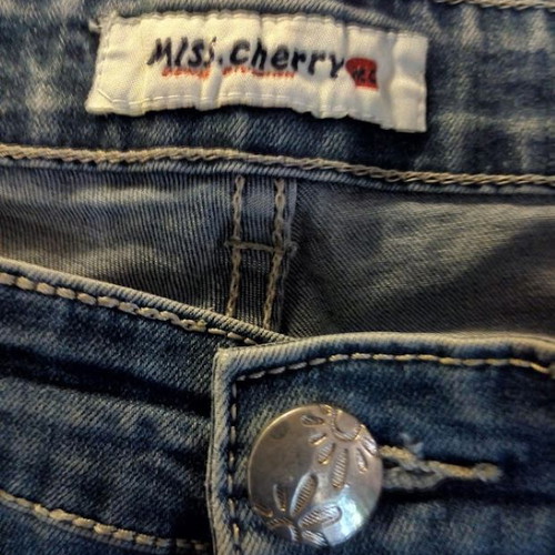 Miss Cherry Blue Denim Jeans Size W33 like new