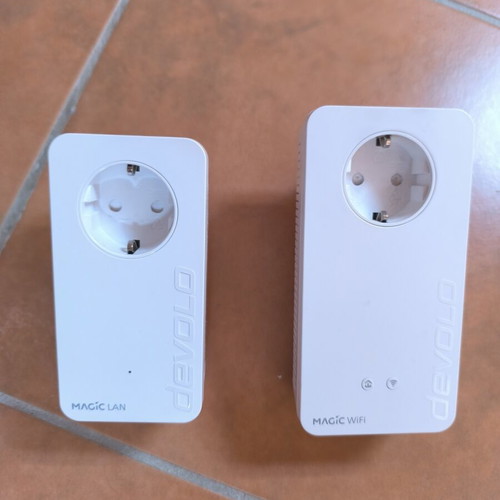 Devolo Magic 1 WiFi kit like new