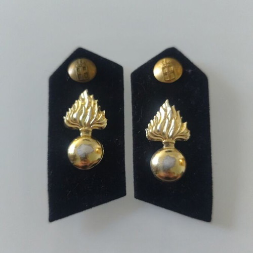 Artillery Officer Insignia 1953-1970 like new
