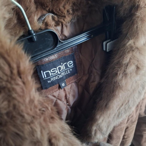 Women’s fur jacket like new, size 40, beige brown