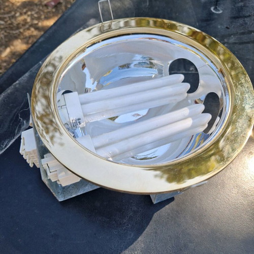 Recessed ceiling light like new