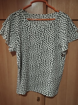 Shein black and white summer t-shirt like new, size S