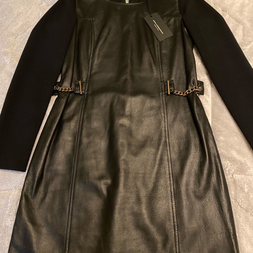 Zini dress like new, leather front and elastic back, black, size S