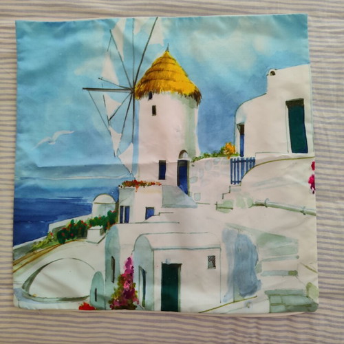 Decorative pillows like new with Santorini landscape print, set of 4