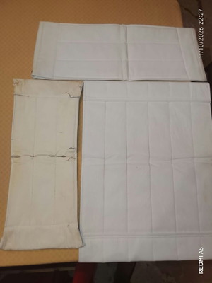 Λευκά αδιάβροχα μαξιλάρια για καθίσματα σκάφους και καρεκλών εξωτερικού χώρου