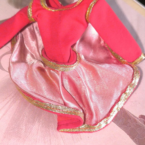 Bibibo skating set used with minor wear on the bodysuit