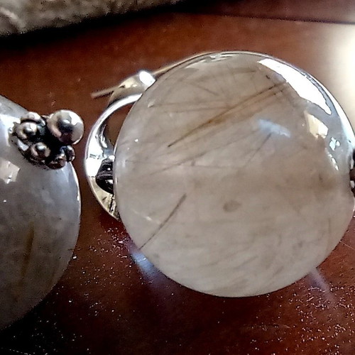 925 Sterling Silver Moonstone Spiral Earrings like new, beige