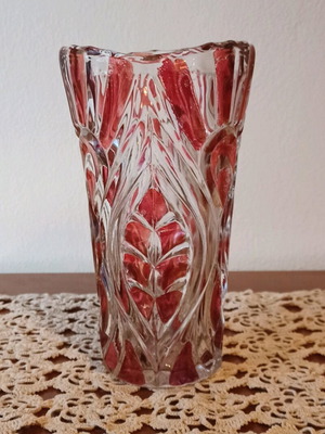 Vintage Crystal Vase like new with red flower design