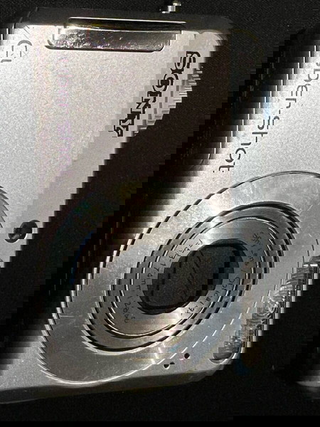 Ψηφιακή κάμερα Sony DSC - S650