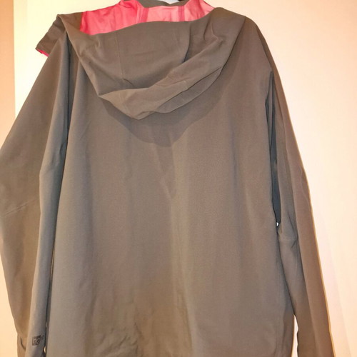 Patagonia waterproof jacket XL like new