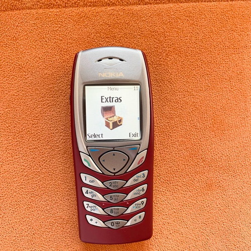 Nokia 6100